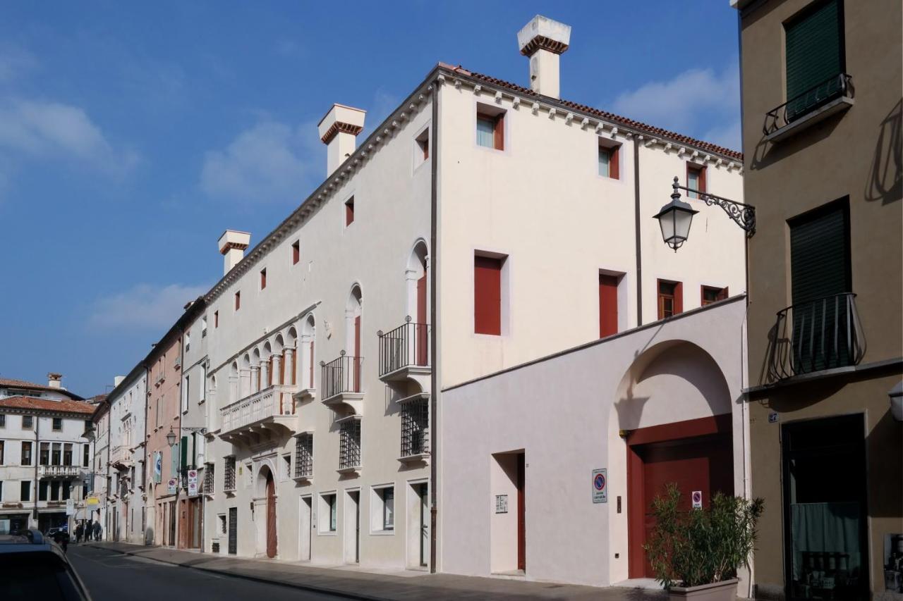 Attico 25 Hotel Bassano del Grappa Eksteriør billede